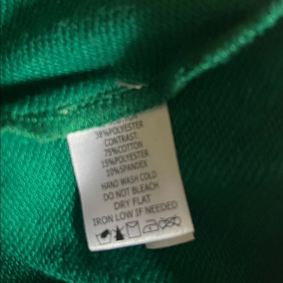 Sweater - Picture 4 of 7